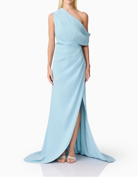 Elliatt Dresses & Skirts - Elliatt Isadora Off The Shoulder Gown in Blue